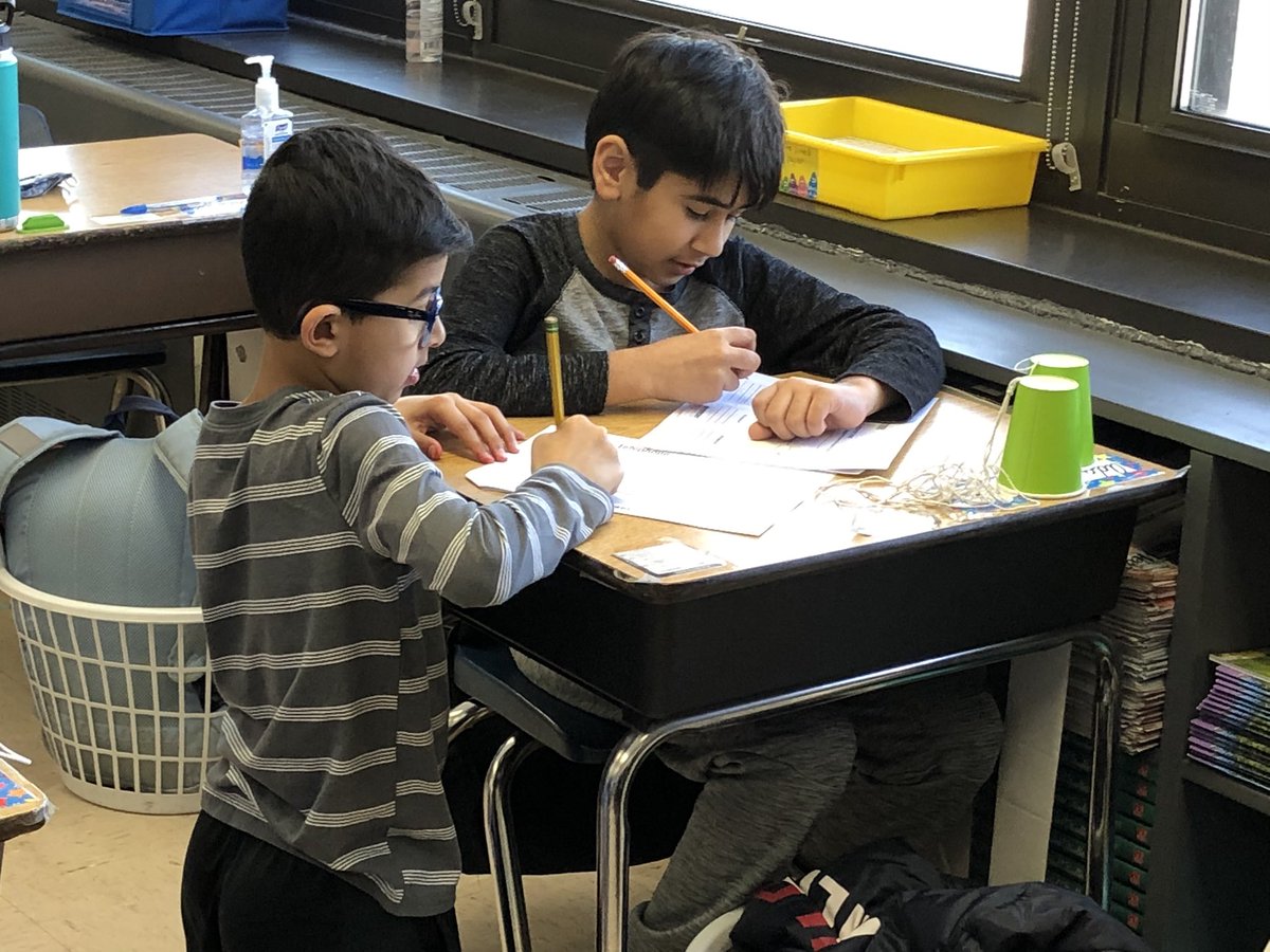 Mrs. Riveiro tweet media