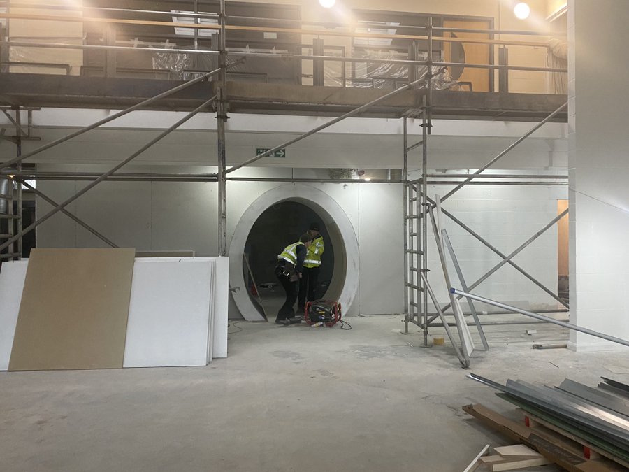 BLGCofficial's tweet photo. A sneaky peak at one of the new features down at Spa Rd! #UnderConstruction
Can anyone tell what it is going to be?! Comment below... 😜
No cheating if you know!!
#SpaRd #BLGC #GuessWhat? https://t.co/zqHDTELM0e