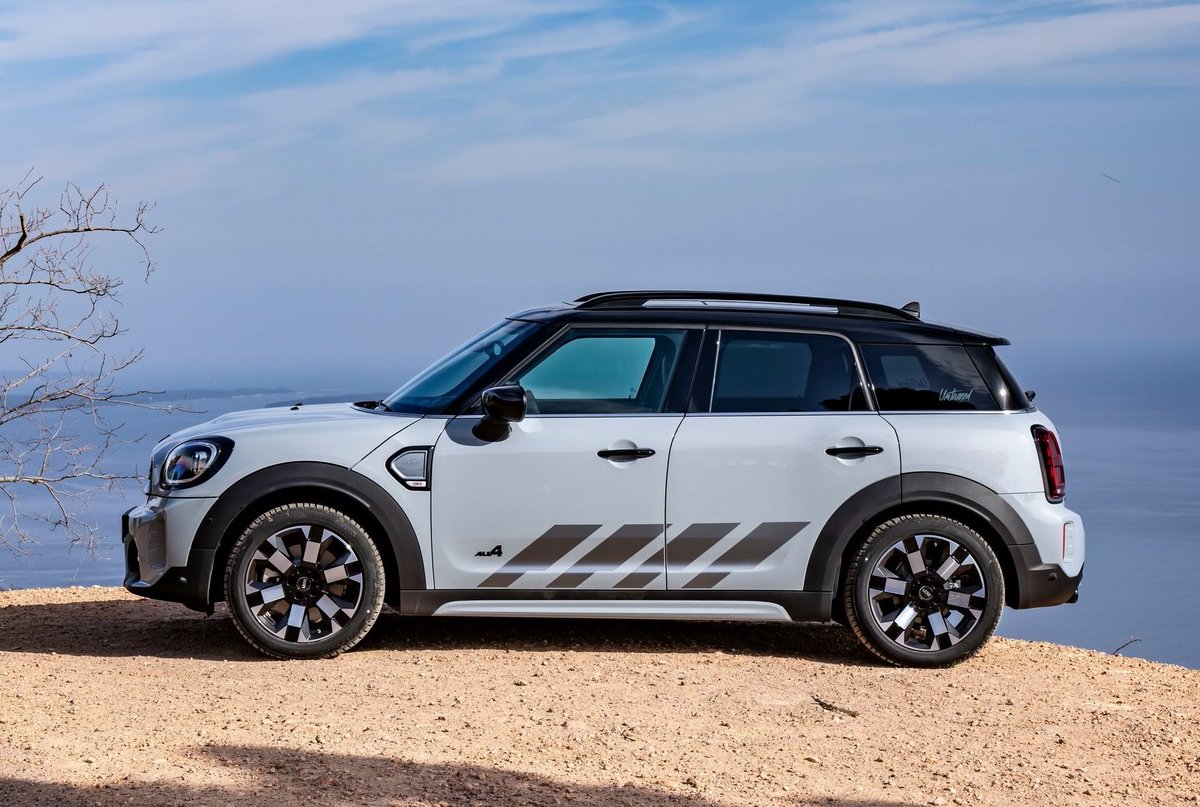 khuleonwheels's tweet photo. MINI announces Cooper Countryman S ALL4 Untamed Edition. See details here: https://t.co/zbwOFtt33C.
#MINI #MINICooper #MiniCooperCountryman https://t.co/DfHWeBB7IY