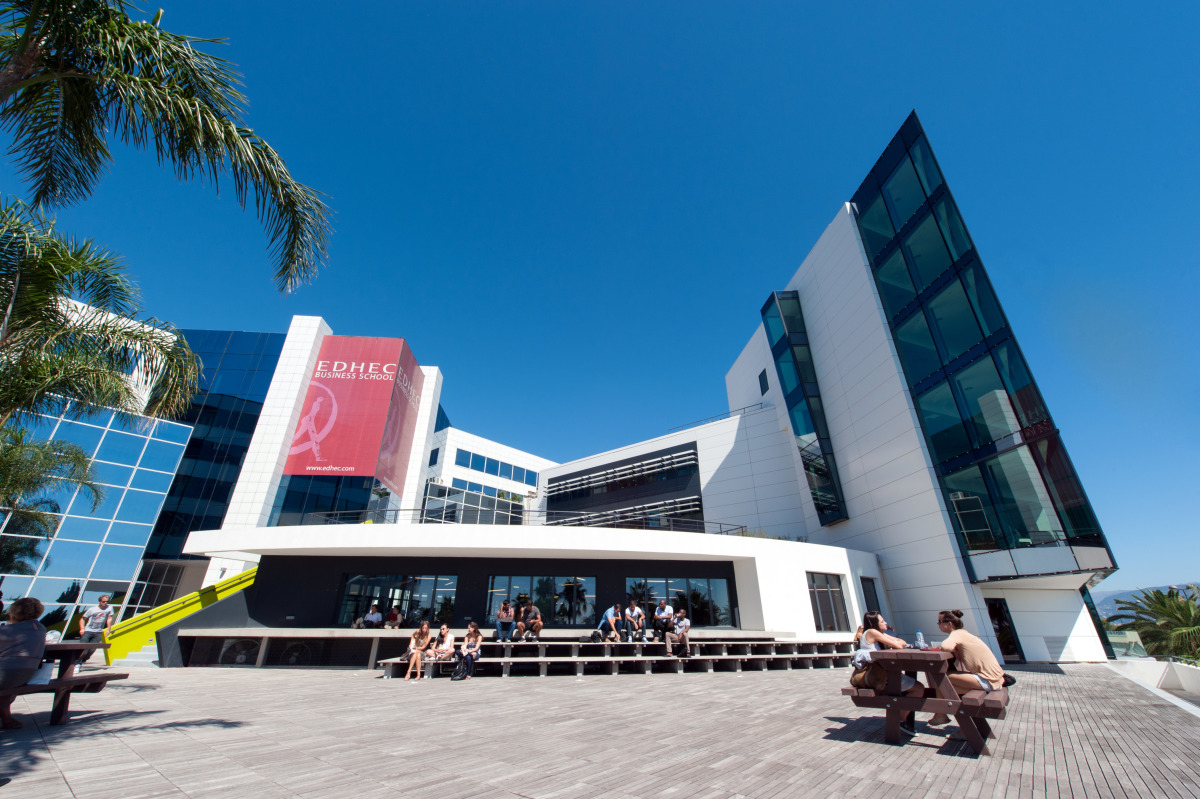 C’est parce que la donnée prend de plus en plus de place dans l’entreprise que l’#EDHEC a décidé d’ouvrir un tout nouveau programme sur ce sujet. <a href="/BusinessCoolFR/">Business Cool</a> fait un zoom sur le MSc in Marketing Analytics qui ouvrira ses portes en juillet 2022 👉🏽 ow.ly/VcfN50IjTga