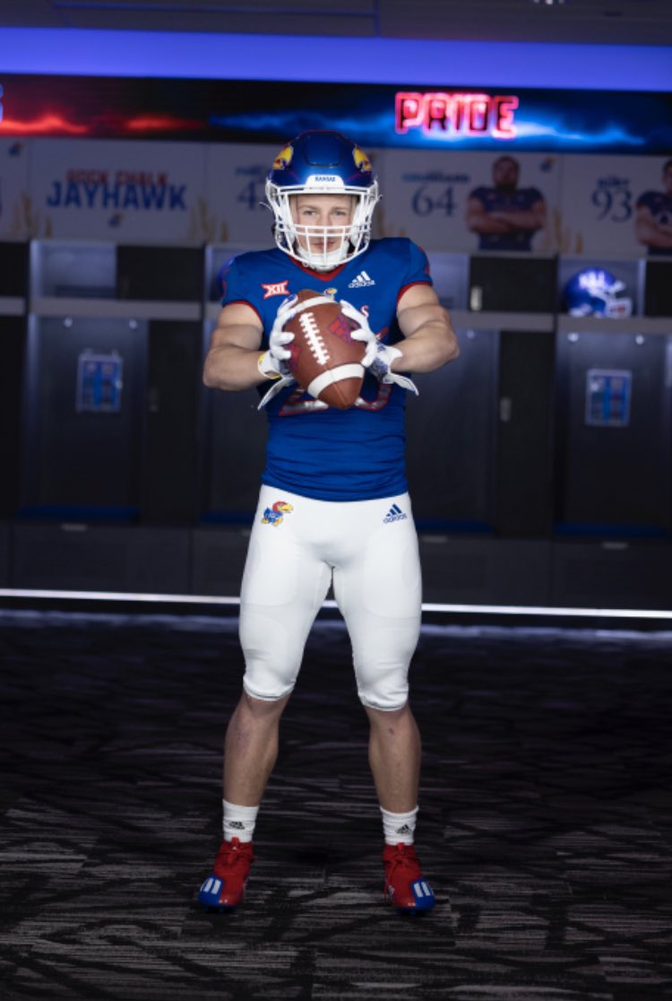 Joe Roll tweet media