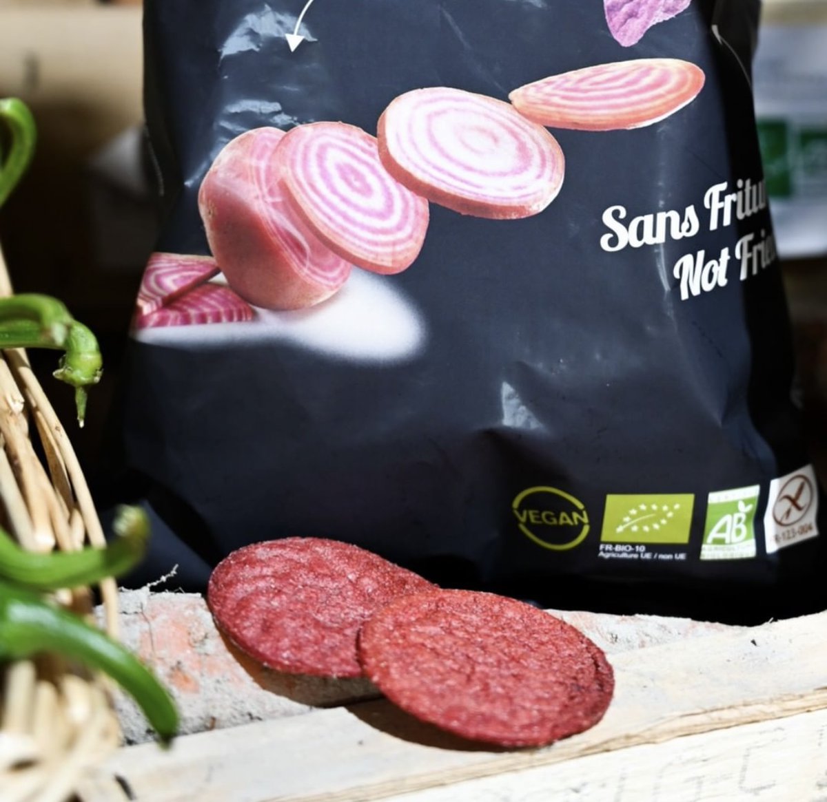 Made in France Box tweet media