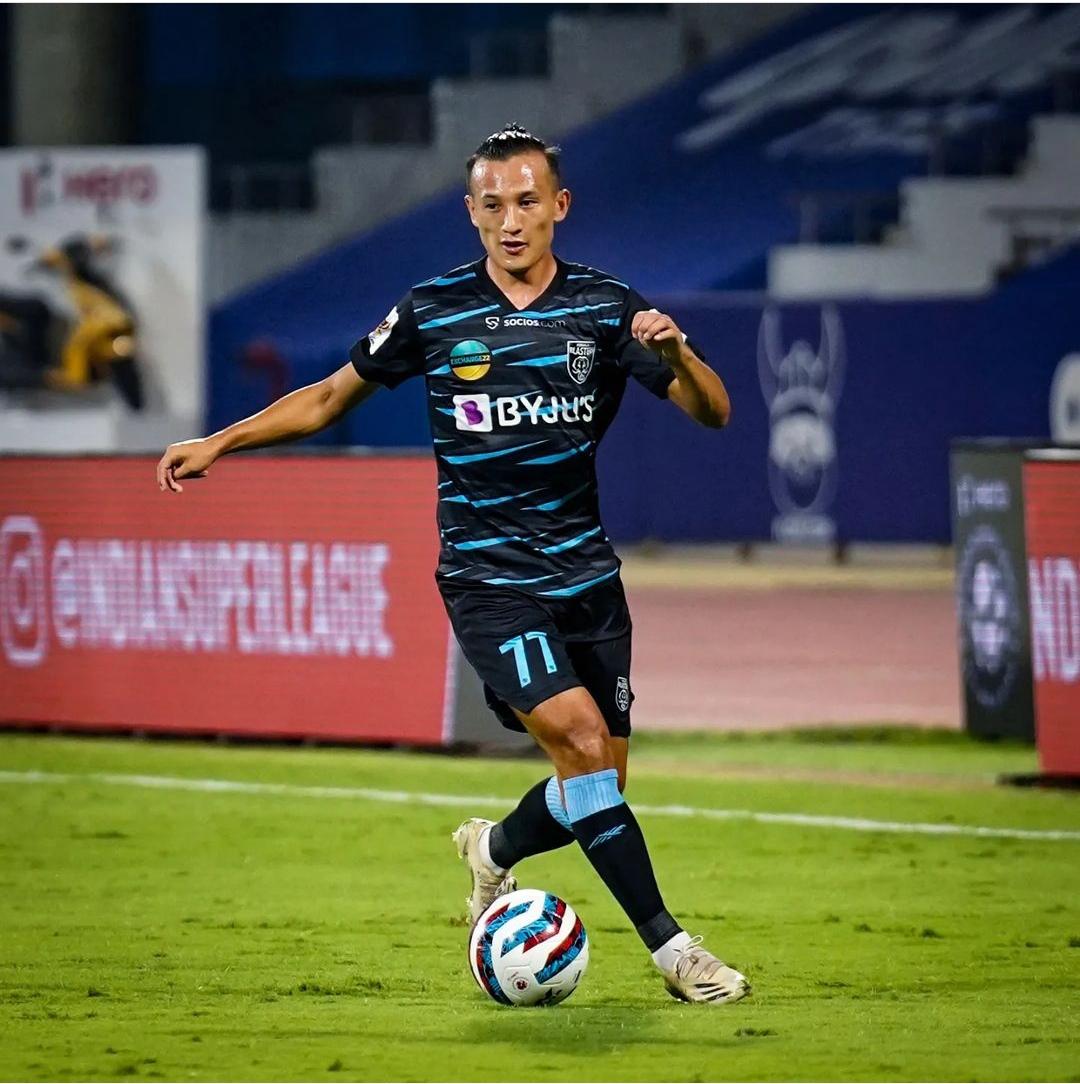 tregxel's tweet photo. Congratulations @KeralaBlasters  for making it to the Finals of the #heroisl 

#kbfc #kerelablasters #luna #chencho #kerela #football #indiansuperleague https://t.co/2NVdpihGfh
