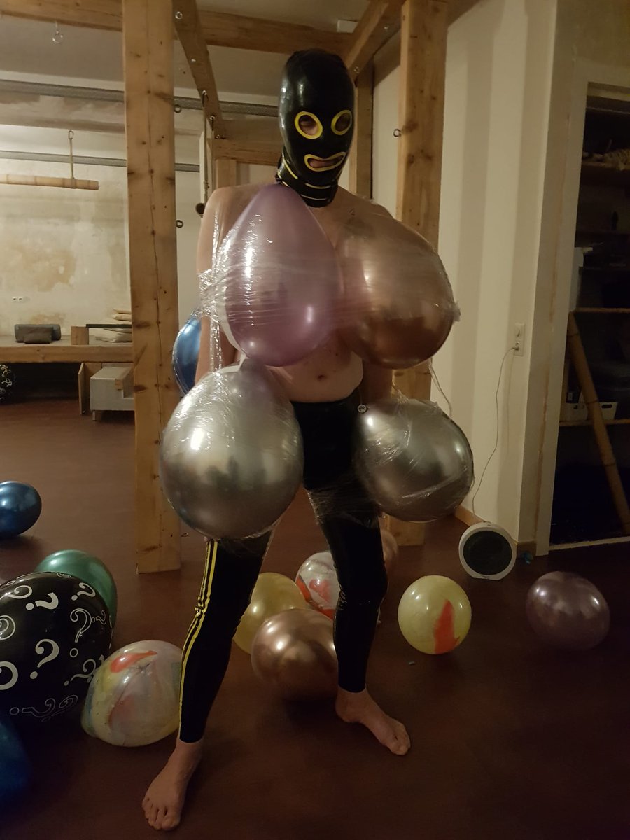 Yesterdays Looning Session @LUXDominastudio #looning #looningfetish #ballonfetish