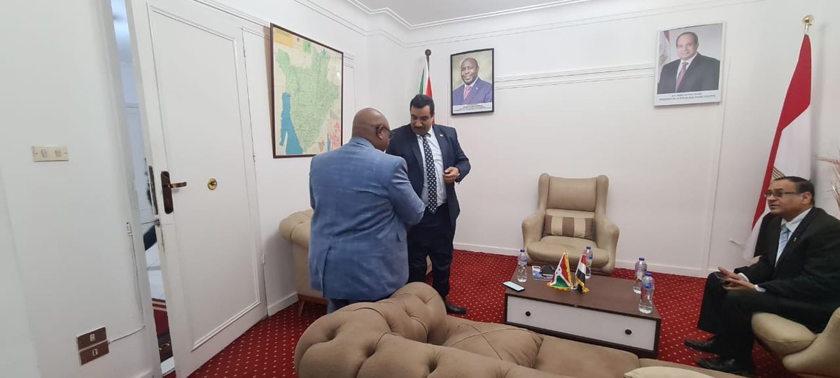 BurundiEgypt's tweet photo. Yussuf Bashar Ahmed, Responsable d'une usine des matelas #RITA  a été reçu  par l'Amb @RachidSheikh. C'était une visite de courtoisie. Il a profité de la l'occasion pour présenter ses produits et à inviter l'Amb.🇧🇮 pour visiter son usine. Souhait d'exporter ses produits au Pays. https://t.co/1Vd7SZDzYr