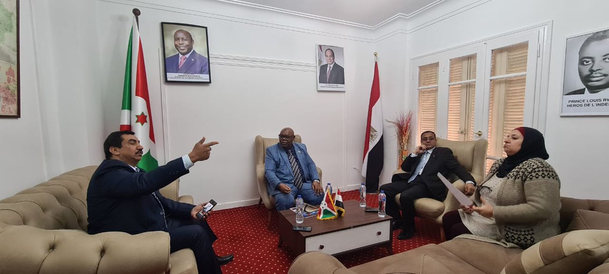 BurundiEgypt's tweet photo. Yussuf Bashar Ahmed, Responsable d'une usine des matelas #RITA  a été reçu  par l'Amb @RachidSheikh. C'était une visite de courtoisie. Il a profité de la l'occasion pour présenter ses produits et à inviter l'Amb.🇧🇮 pour visiter son usine. Souhait d'exporter ses produits au Pays. https://t.co/1Vd7SZDzYr