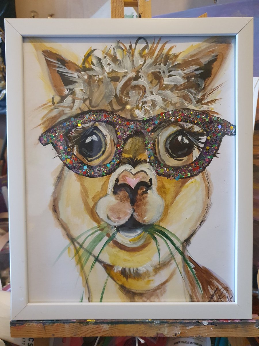 KeeleyKly's tweet photo. Just for smiles 🤓
#Glasses #alpaca2022 #animalsinglasses #Smile #forfun #myartstyle #art #Watercolour https://t.co/gYFy6pagUo