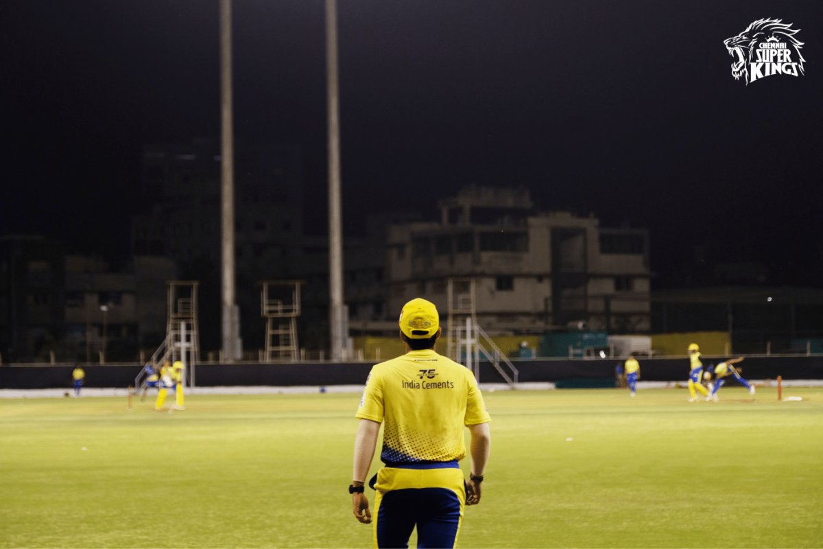 ChennaiIPL's tweet photo. No boundary to this view 😍

#Yellove #WhistlePodu 🦁💛 https://t.co/3jEhAK8A5h