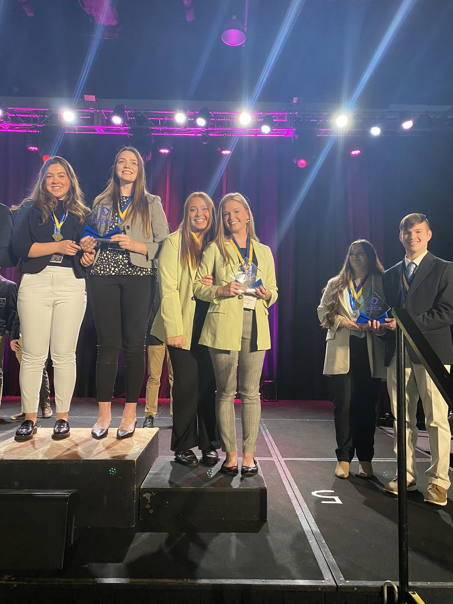 FHHSDECA's tweet photo. Brooke Jacquin / Abby Ekstrem - 3rd place!!! Congrats!!! https://t.co/1R7Ypa2yLp