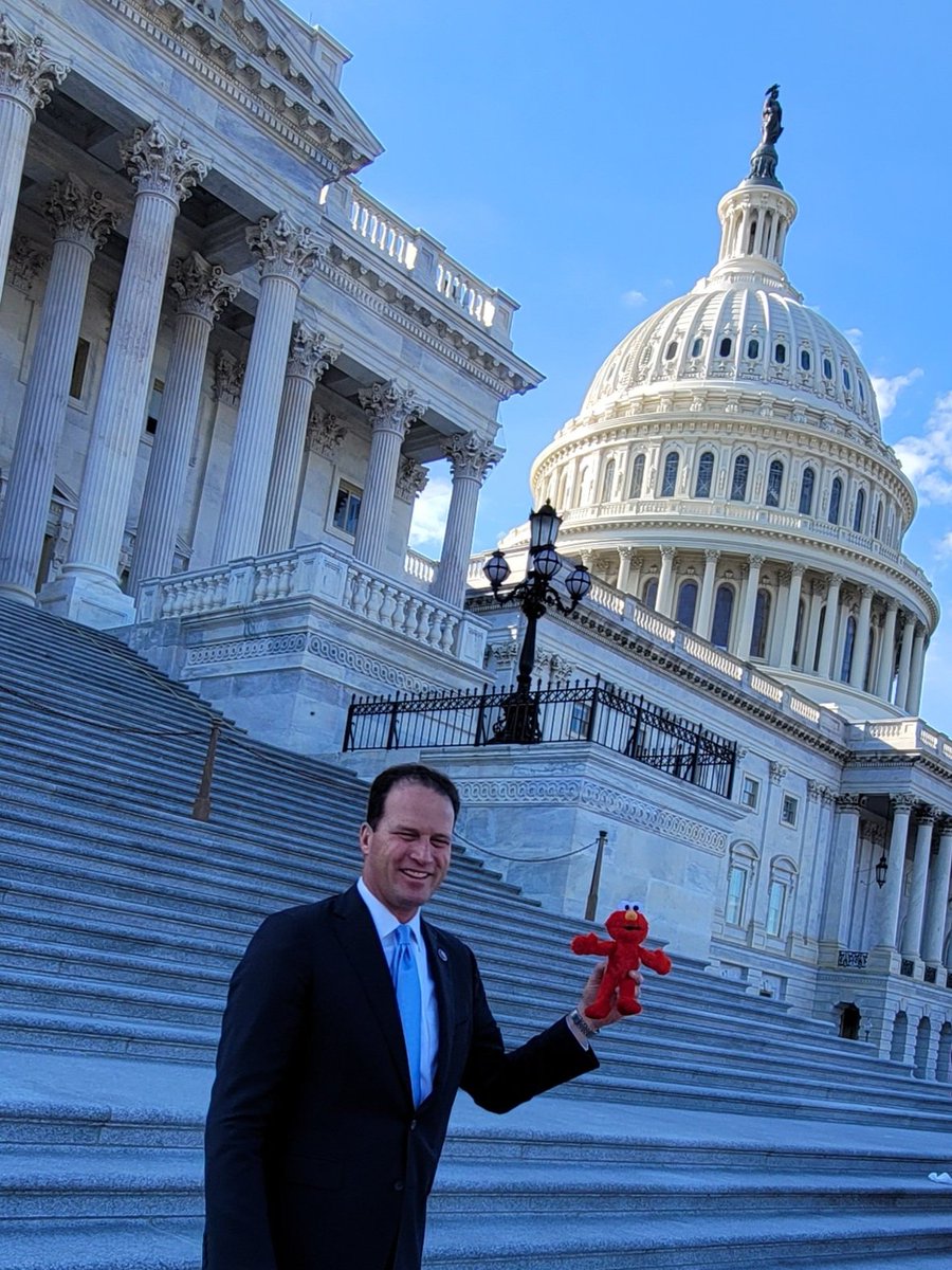 AMS_counselors's tweet photo. It was an honor to meet @RepPfluger at the US Capitol today. https://t.co/WnAUBYyDl8