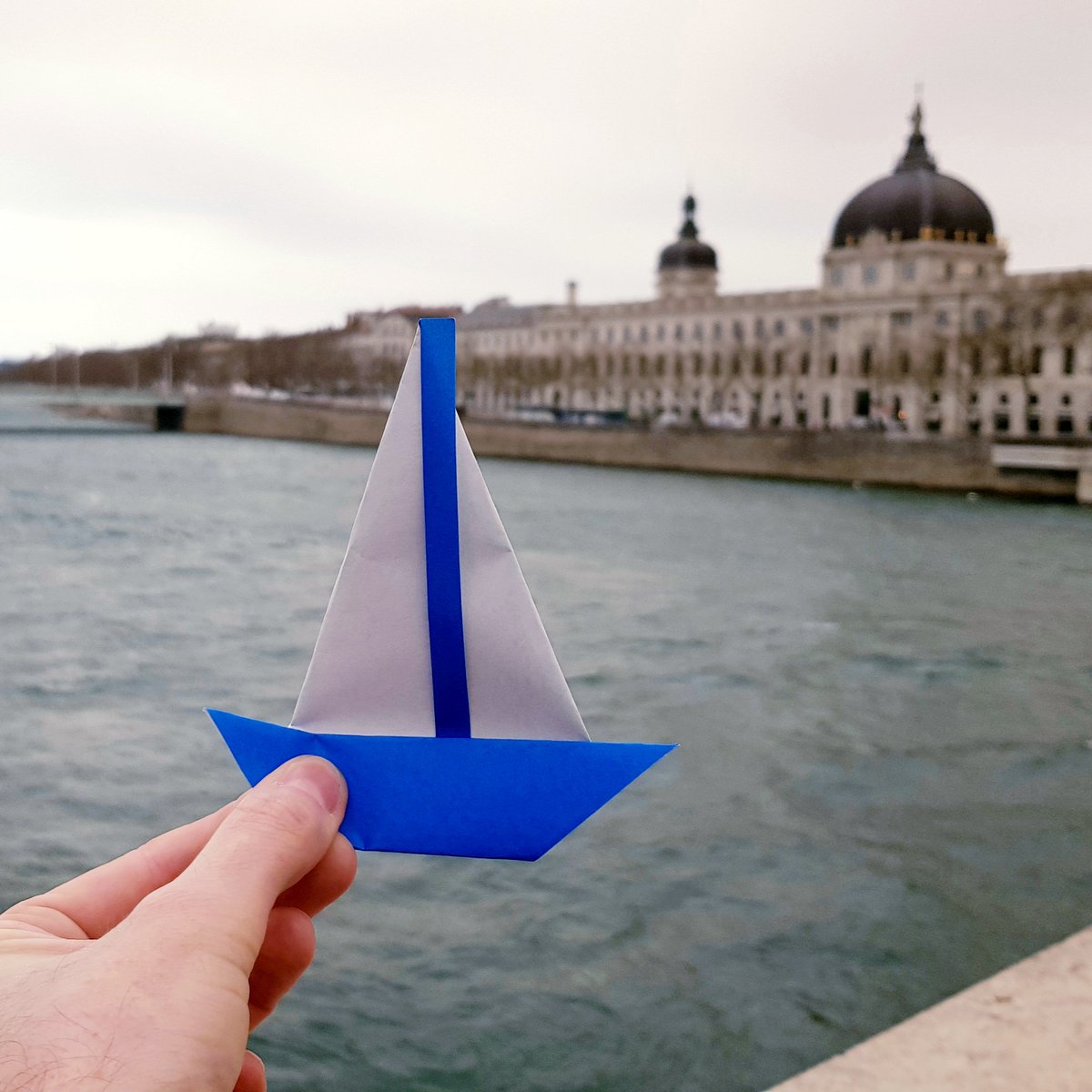 Origami_Plus's tweet photo. Origami sailboat in Lyon, France. If you have 5 minutes, fold a sailboat to add your city to the world map of origami boats! Instructions and interactive map: https://t.co/rHxMflcIM9 Please share! #origami #maps https://t.co/wt3K2XLcNs
