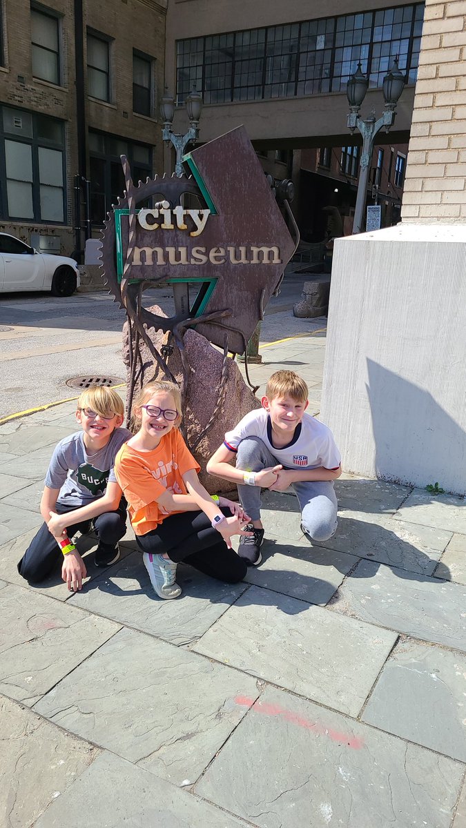 dphughes1979's tweet photo. Amazing day in downtown STL with the kids on spring break. The @citymuseum and @CrownCandy never dissapoint! https://t.co/AP9yXawbNa