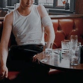 𝖱𝖮𝖠𝖱𝖨𝖭𝖦 𝖳𝖶𝖤𝖭𝖳𝖨𝖤𝖲 tweet media