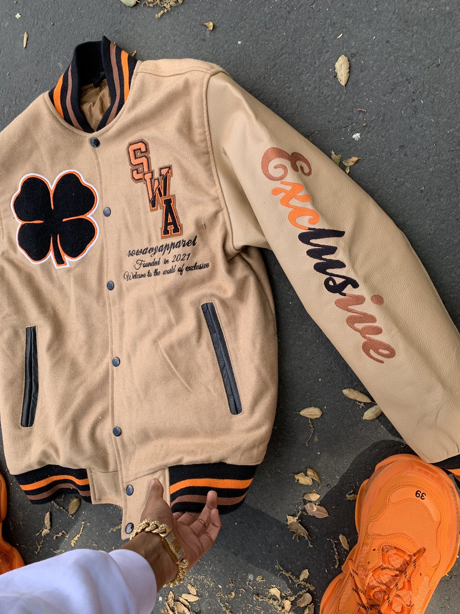 shehawaiin's tweet photo. Multicolor-Way Varsity Jacket dropping today 🔥🍂  &amp; IM GIVING away 3 FREE varsity's 👀 ✨! RT &amp; COMMENT YOUR SIZE TO WIN ✊🏽 https://t.co/brdTcjhoOS