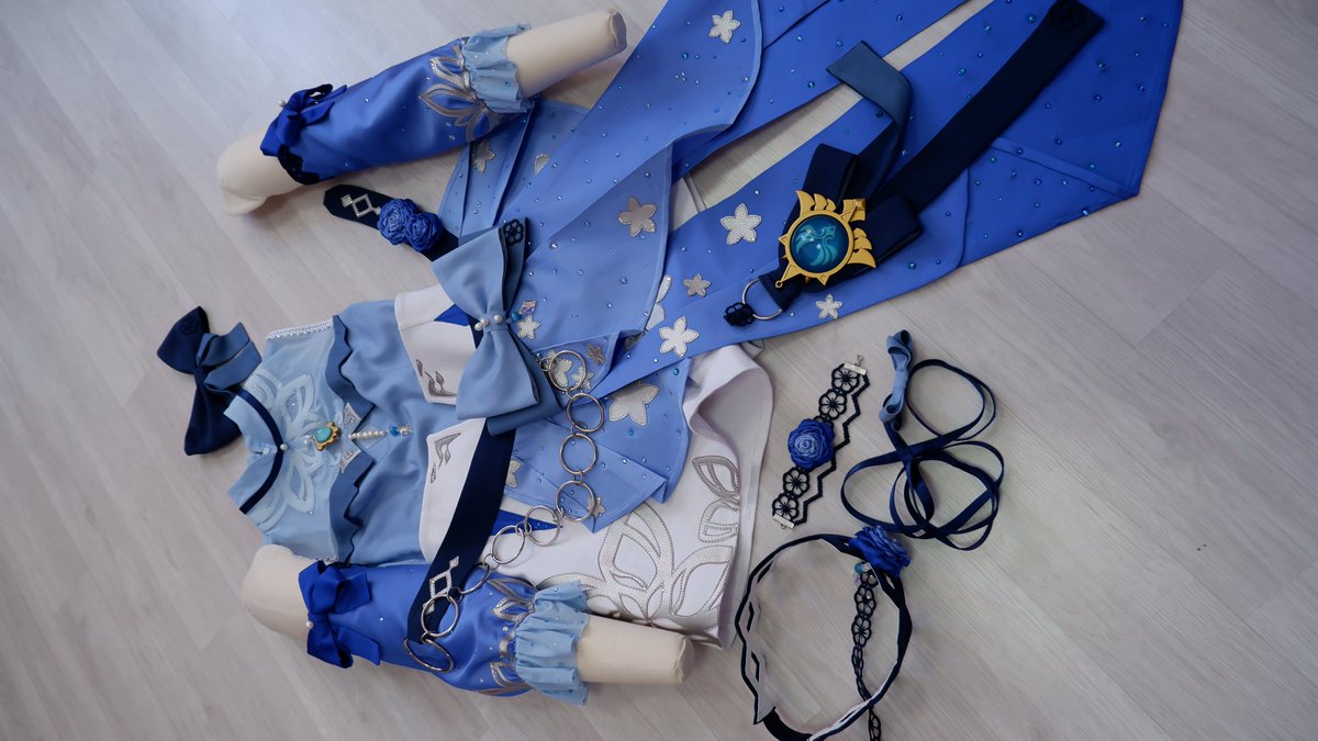 Jean's Sea Breeze Dandelion skin that I recently created for @LiondeLune 💙
I am open to commissions! Now when almost all the services like etsy, paypal, etc are banned for Russians, me (like almost all the russian creators) are out of orders :( Can you please share my work?