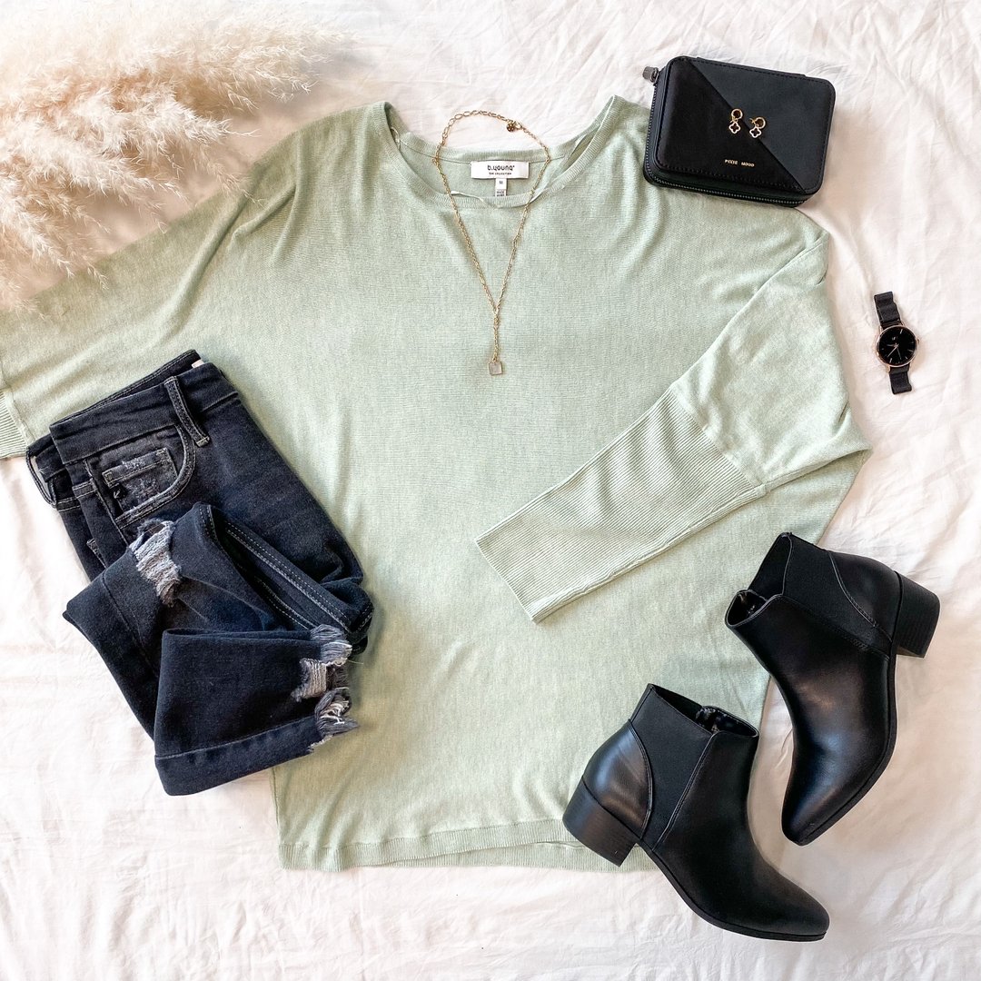 silver_icing's tweet photo. Available in beautiful pastel colours, made from a soft, lightweight fabric, this top will ignite all yours senses!

📢Today is the Day Top is launching tomorrow, so technically tomorrow is the day 😉😅 Contact your stylist about it! 💁‍♀️
.
.
.
#silvericing #sipres https://t.co/WKqxlnF5ln