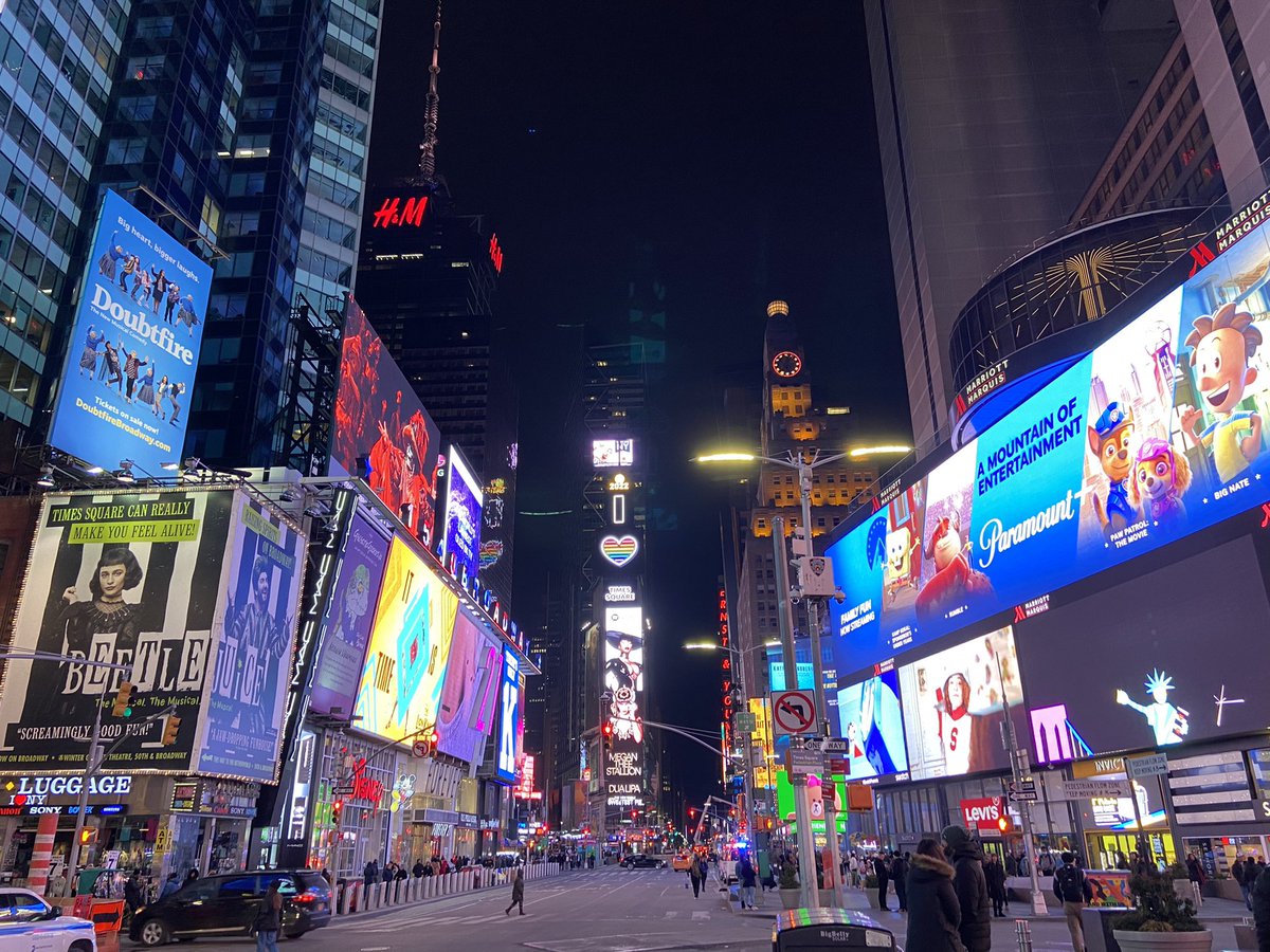 piper_rouse's tweet photo. NYC things ✨ https://t.co/IoWrRDpnqb