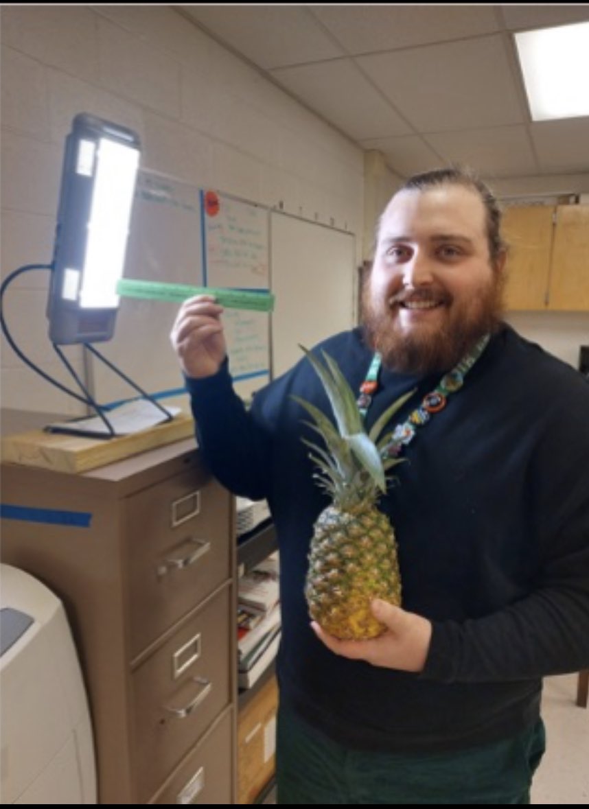 RebelsSHHS's tweet photo. People tend to experience Seasonal Affective Disorder in the winter months. As a WCPS Wellness initiative, Sun Lamps are available for our staff. So nice to be able to sign one out and get some rays! Check out Dodson with it today AND his #PineapplePD prize! π+π= #wellness https://t.co/iZe9d5hcEC