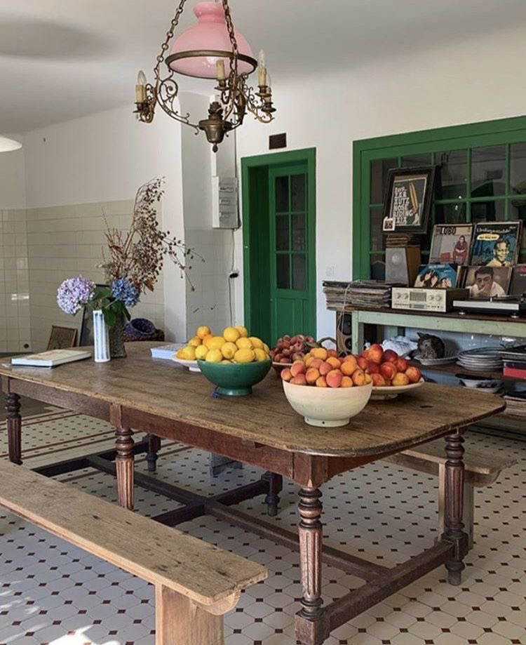 halzee_'s tweet image. To have a countryside home🤍