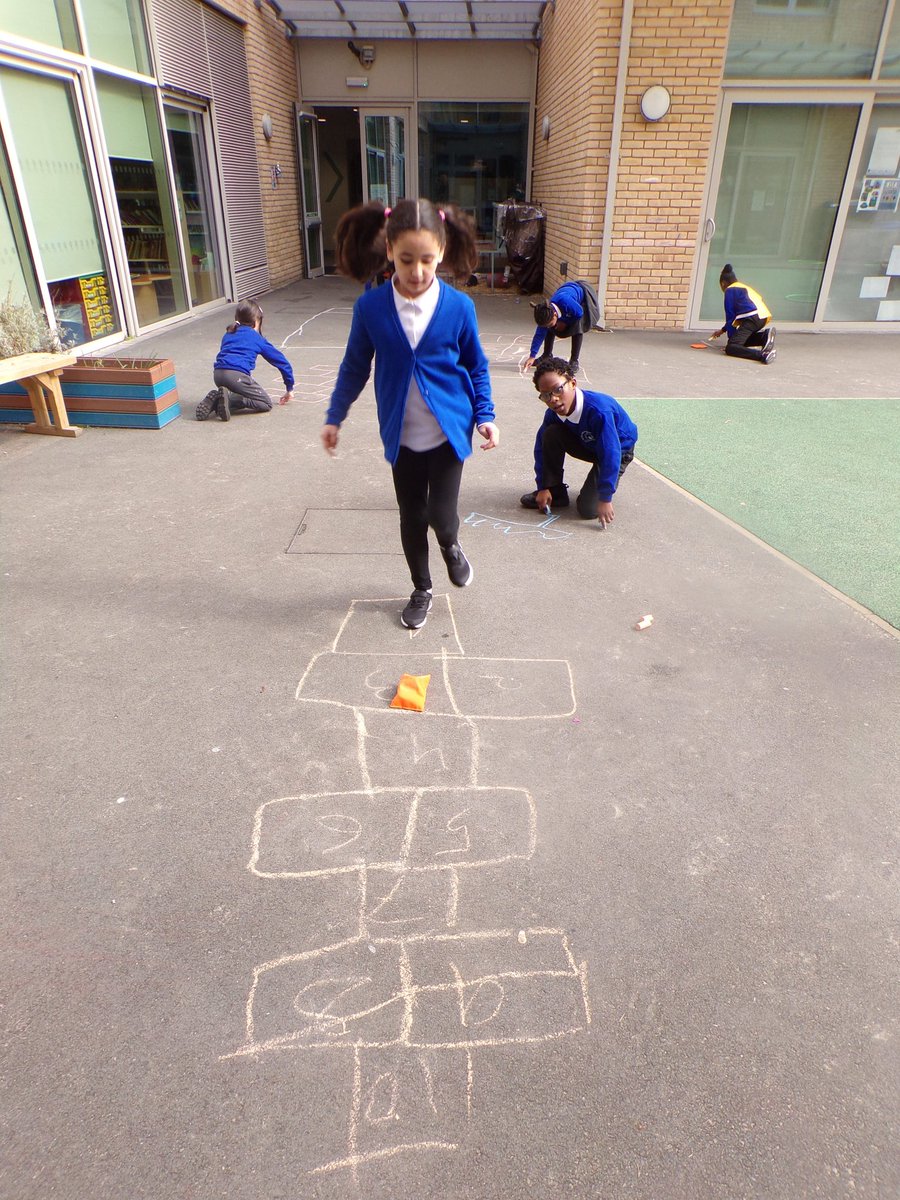 morelandprimary's tweet photo. We made the m​ost of the sunshine today and had a great time enjoying all our new playground games: hopscotch, hula hoops and skipping.

I wonder what next week's craze of the week will? @theresehoyle
#crazeoftheweek #learningforlife https://t.co/g4LRsBXA2K