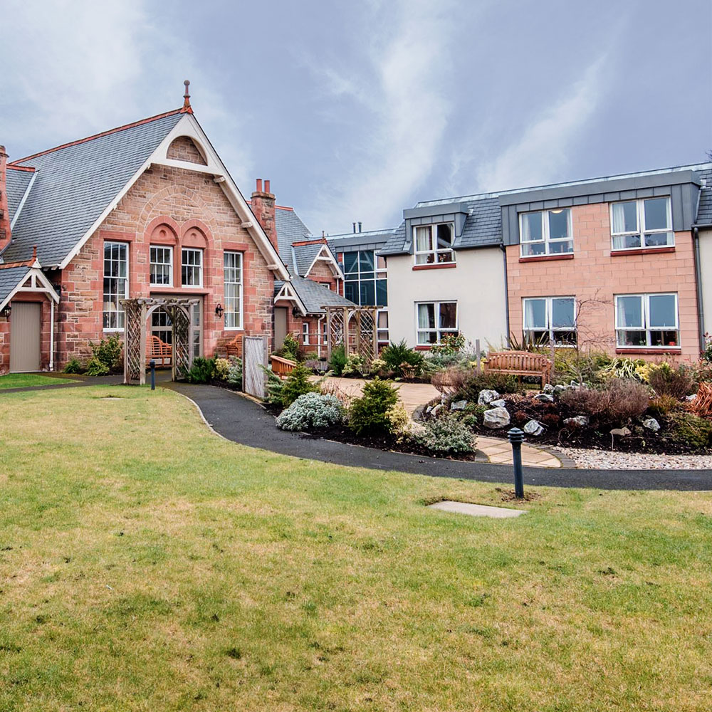 Take a virtual walk through our beautiful #NursingHome in Colinton Village #Edinburgh with our latest tour of Thorburn Manor! It's now live on our website lindemann.healthcare/our-homes/

#ThorburnManor #Edinburgh #EdinburghCareHomes #ColintonVillage #VirtualTour