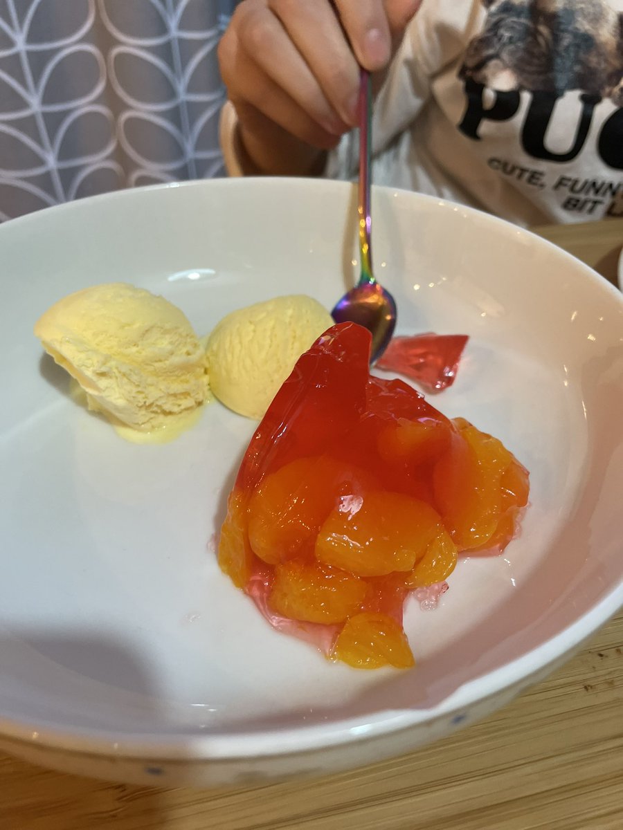 TheRealMrsBG tweet media