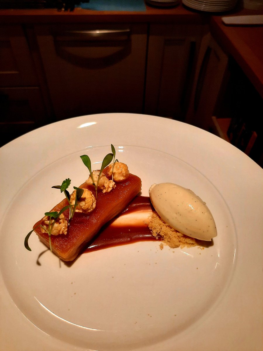 DavisJimmyd84's tweet photo. Another Dinner done. Salmon Terrine, Horseradish Cream.
Herb Crusted Lamb, Mustard Potato Mash, Braised Hispy Cabbage.
Compressed Apple, Toffee, Vanilla Cream
@racarter98 @ClarkWesty @2EatBedford https://t.co/l3gZUSoIkt