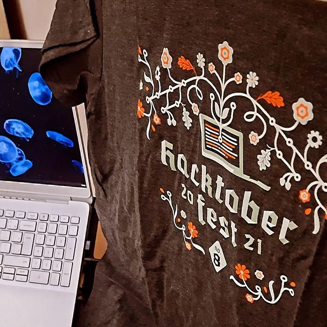 É sempre gratificante participar desse evento.
Depois vou passar um ferro na camisa.
#hacktoberfest