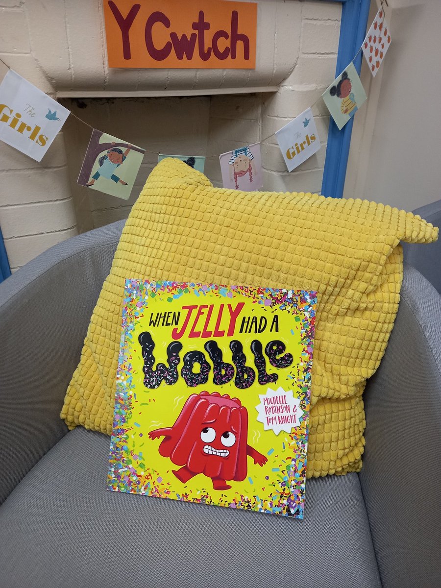 DiversityCogan's tweet photo. Lovely assembly stories this week from our friendship #longlist #MaxandXam @arihoma @ChildsPlayBooks on Monday and #WhenJellyHadaWobble @MicheRobinson @tombabylon @scholasticuk today ... both popular choices π€© https://t.co/3ObmqW7btm