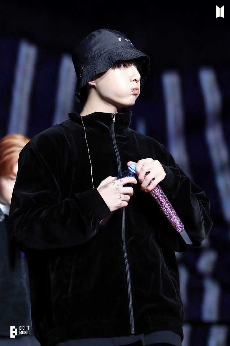 NithuM11's tweet photo. JUNGKOOK
#BTS #JUNGKOOK https://t.co/U7jqMLNYz4