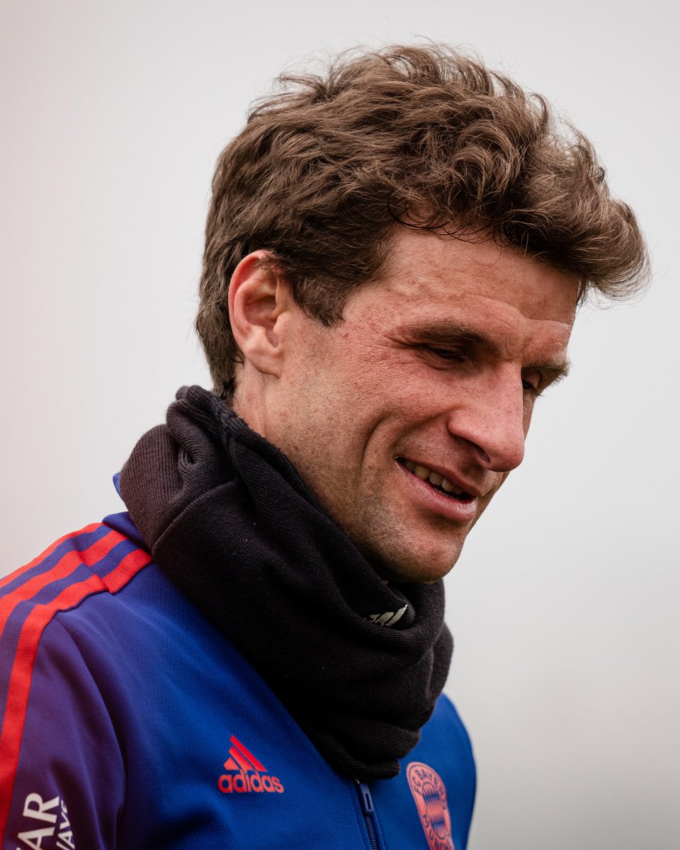FCBayernUS's tweet photo. TM2⃣5⃣ 

@esmuellert_ https://t.co/Be0d3NdI2K