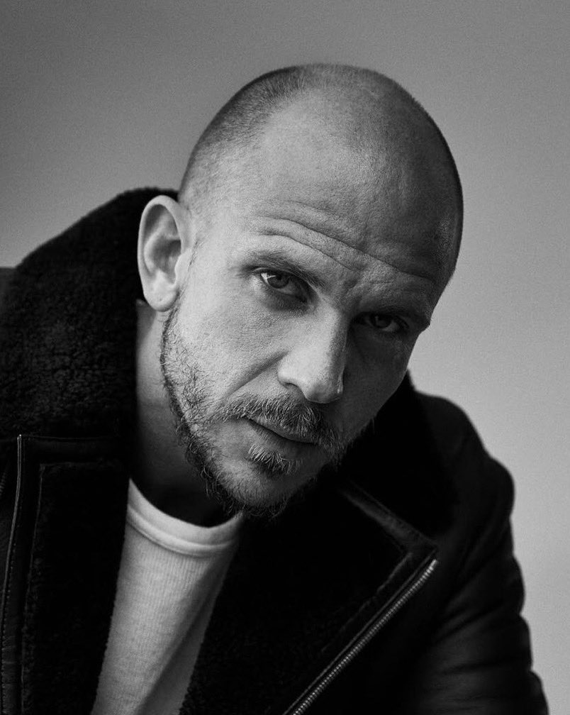 best of gustaf skarsgård tweet media