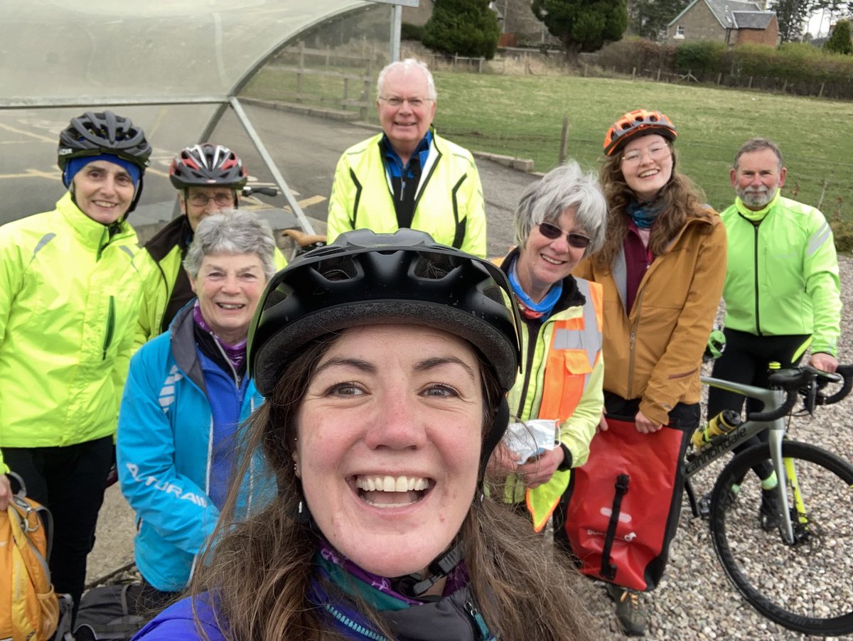 Laura_CSW's tweet photo. A 25-mile loop around Dunkeld to check route 77 with Perth & Kinross volunteers and @HannahTaylorNCN. #routecheck #NationalCycleNetwork #volunteering @SustransScot https://t.co/miU33dojez