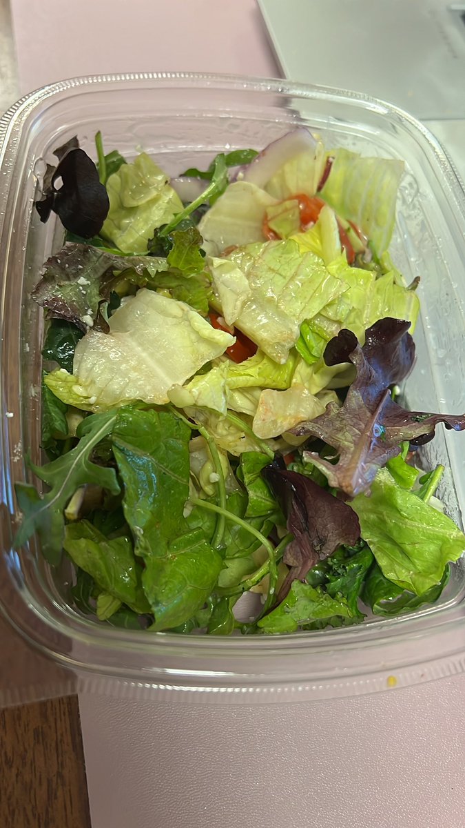 srjonesy's tweet photo. Was craving an apple Fuji salad with chicken from @panerabread … ordered it and got brown lettuce, no chicken and no apple 😭 why does this always happen to me?! #panera https://t.co/rKrFXlFMGP