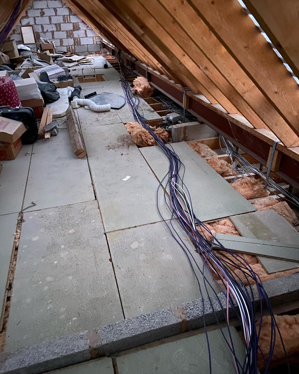 Jon Knight tweet media