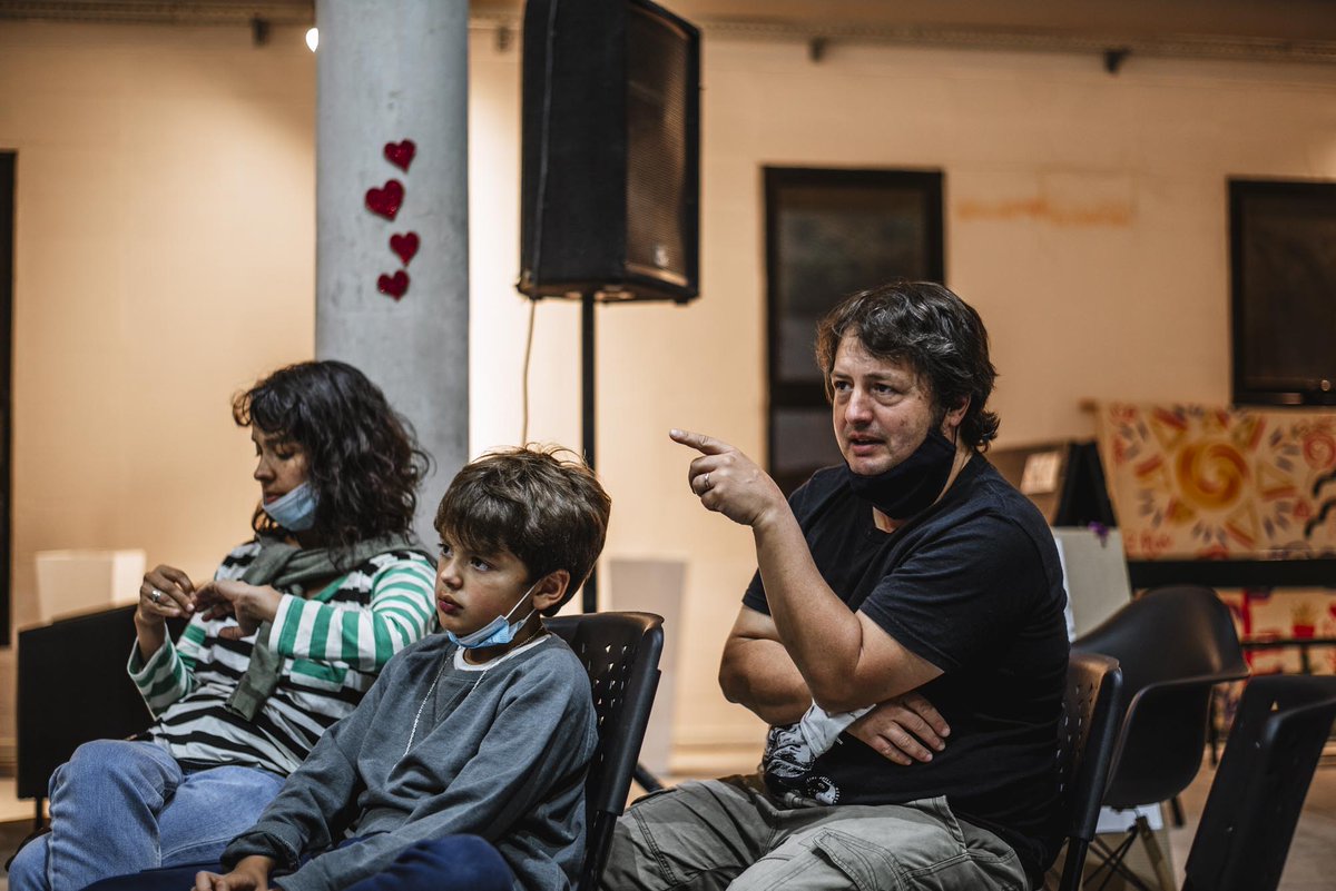 MateinaLa's tweet photo. El sábado tuvimos una muy linda función en el CC @AlbaRoballo. 📸: Lucía Silva Musso. ¡Este viernes @MateinaLa regresa al oeste de Montevideo! A las 19.30hs en CC Julia Arévalo. ¡Les esperamos! 🧉🎬😍 https://t.co/wD5XFeTDtp