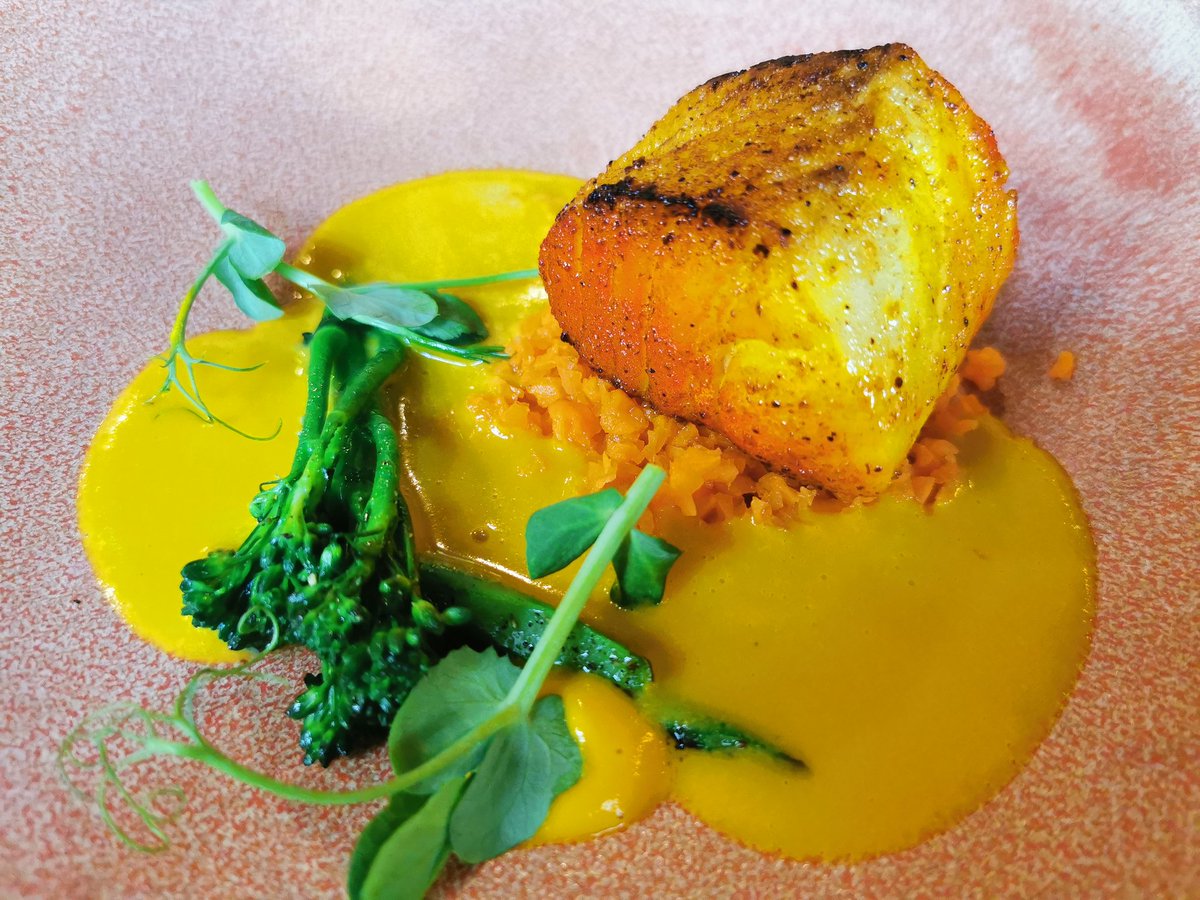 Emma Male tweet media