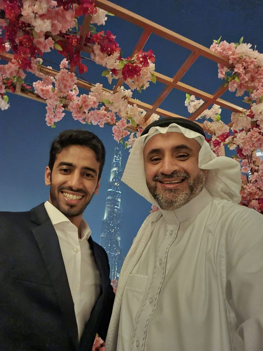 أ.د عبدالرحمن حجر (@dhagr90) on Twitter photo أبارك لأخي العزيز د. أحمد الظفيري <a href="/AldhafeeriAhmad/">د.أحمد مرعي الظفيري</a> عضو مجلس إدارة #الجمعية_السعودية_للأنف_والأذن_والحنجرة والرئيس المشارك لمؤتمر IFOS# أبارك له تعيينه قائد لبرامج #زراعة_القوقعة لجميع #المراكز_السعودية_المتخصصة في #وزارة_الصحة. أبارك لأخي العزيز د. أحمد الظفيري <a href="/AldhafeeriAhmad/">د.أحمد مرعي الظفيري</a> عضو مجلس إدارة #الجمعية_السعودية_للأنف_والأذن_والحنجرة والرئيس المشارك لمؤتمر IFOS# أبارك له تعيينه قائد لبرامج #زراعة_القوقعة لجميع #المراكز_السعودية_المتخصصة في #وزارة_الصحة.