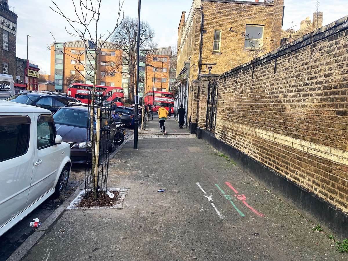 Hatzola's tweet photo. Thank you @carowoodley, @RupertEcoarb & @InterlinkFDN for your assistance in moving the newly planted tree outside our proposed new Ambulance Station and replanting it elsewhere. #lifesaving #volunteers #GreenerHackney @hackneycouncil https://t.co/cqK6JOIAAi