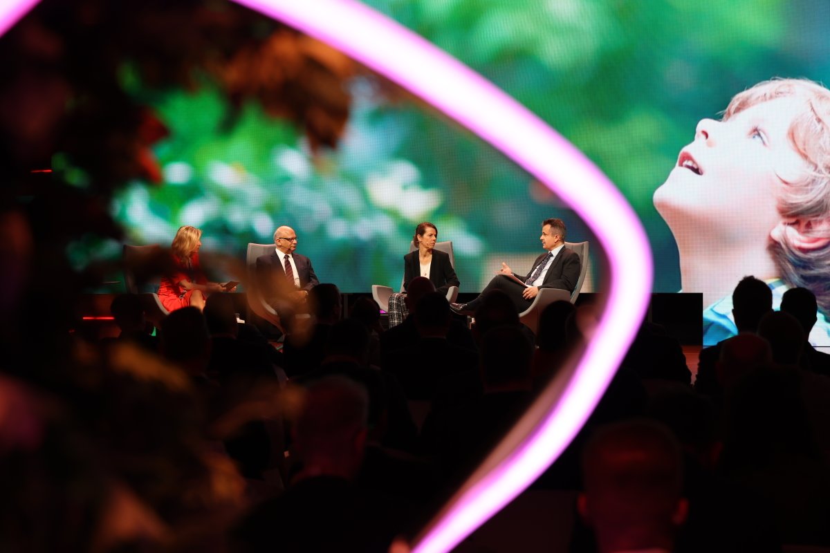 TCS_Europe's tweet photo. Thank you to our speakers of the 'Ecosystems for a Regenerative World' talk for sharing how they are ensuring sustainable practices are at the heart of what they do. 

Learn more: https://t.co/wG0MpfznLl

#TCSsummit #Buildingonbelief https://t.co/potpgImmiC