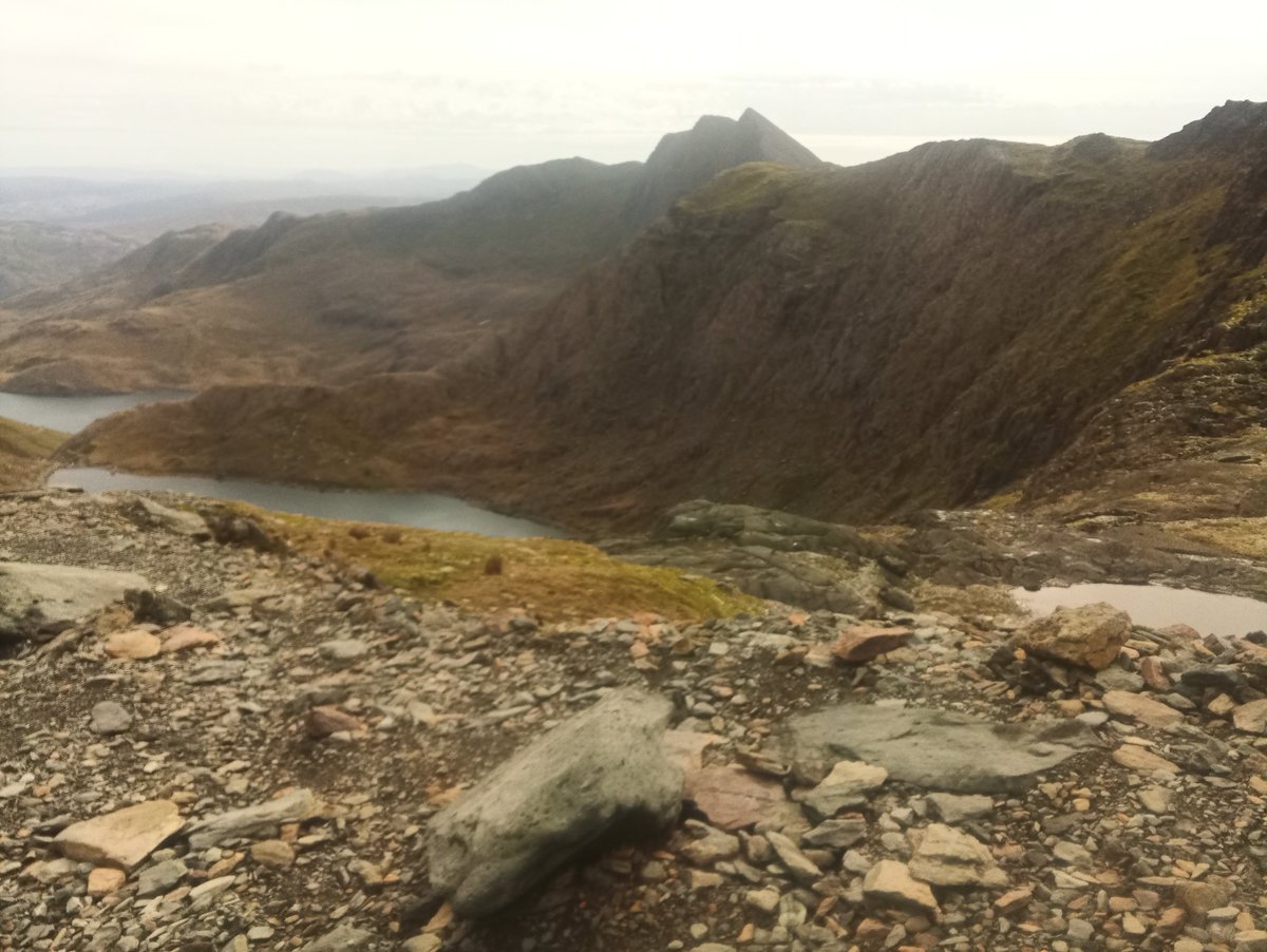 thereallenaman's tweet photo. At least 30 years since I was last on the summit of #yrwyddfa (Snowdon) and the area is every bit as stunning as I remember. Clear views for a change (for me) and even a bit of #sneachta. https://t.co/MYDgd1aNKE