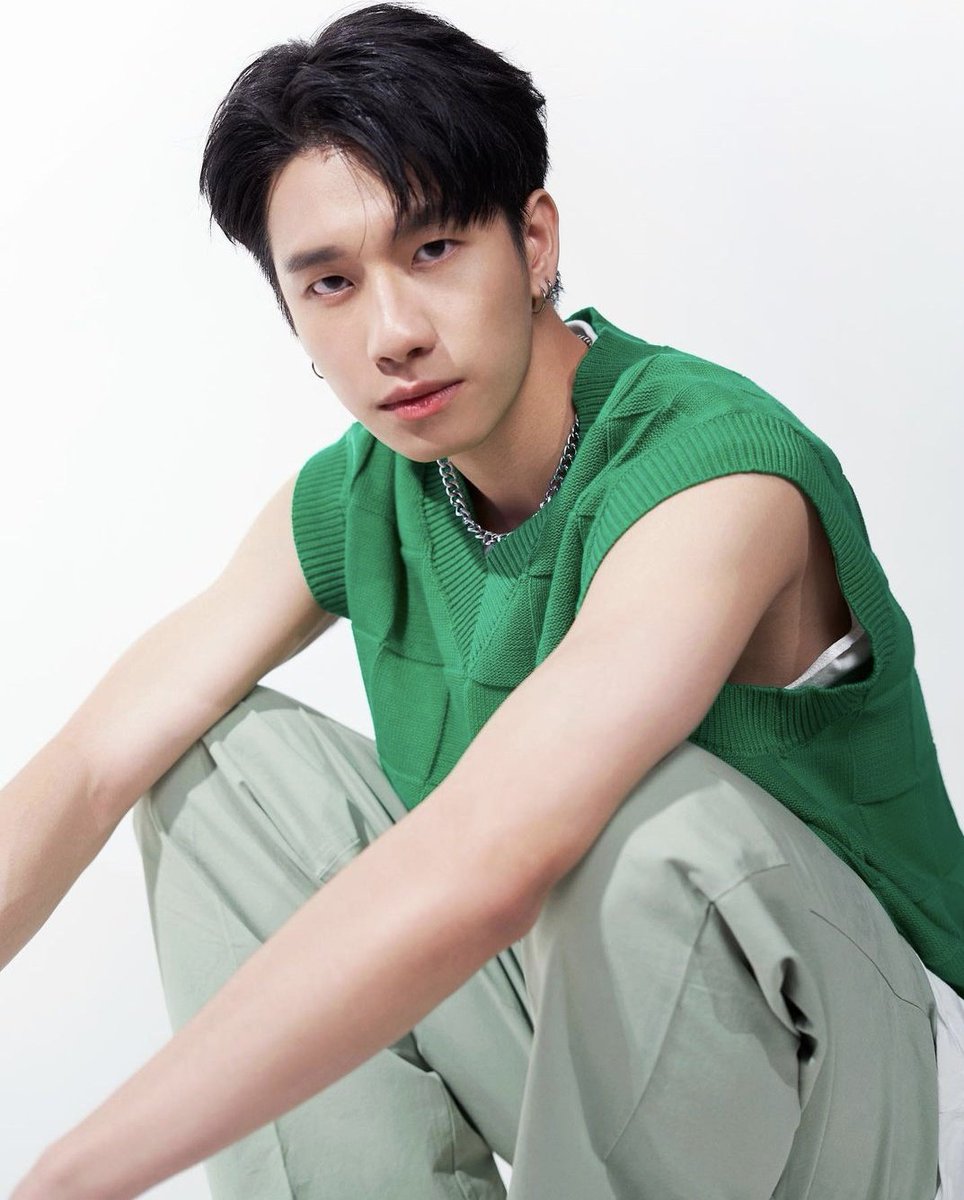 PromRatchapatJP's tweet photo. 【UPDATE】
2022.03.15
Update: Prom related Instagram
Cr. 711.seveneleven
#หน่าฮ่านเดอะซีรีส์
#goongginkk #Putter_PT
Prom Ratchaphat
#prompayy
#คนบาปของPromPayy
@anotherboytj23 https://t.co/XCHDrLL6VL
