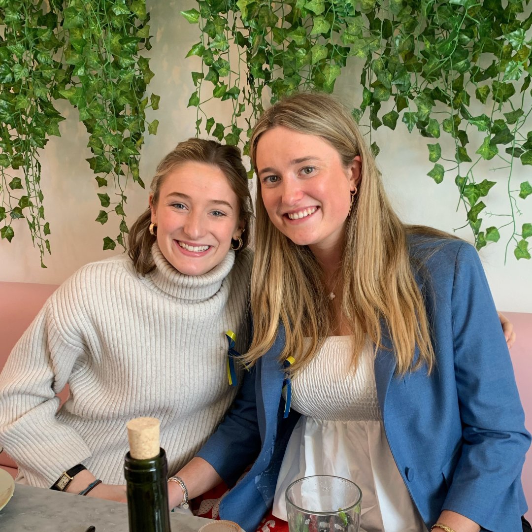 DowneHouse's tweet photo. #DHLinks had the pleasure of hosting a Bristol Alumnae Evening Meet-Up and Uni-meet Brunch Event in Exeter. Join Downe House Foundation to discover, reconnect and network with friends and colleagues and receive the latest Downe news and updates - https://t.co/JCS2pX96Pr https://t.co/cpBHcCtjEH