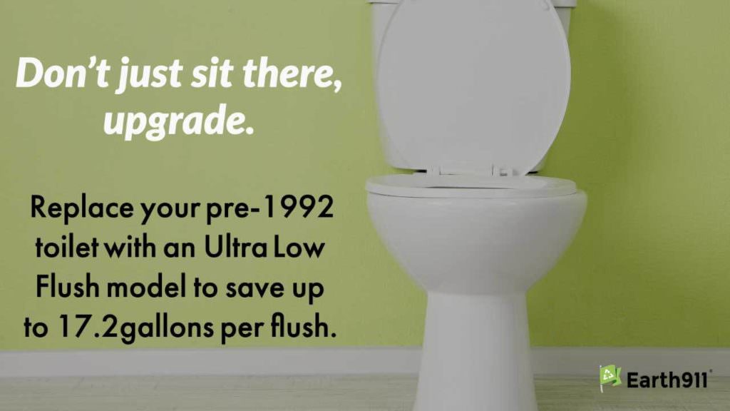 Earth911's tweet photo. Toilets installed before 1992 use 18.8 gallons per flush, 17.2 gallons more than new toilets. Want to waste less water? Upgrade your toilet!
#Sustainability #Livegreen #Homeupgrades #Ecofriendly #Ecofriendlyhome #Sustainablefacts #Sustainable
https://t.co/QctFRKEpok https://t.co/aW7lRSOYpa