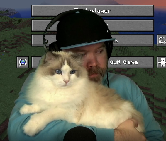MsRedtail's tweet photo. Just had the honor of laying my eyes on @hypnotizd_'s gorgeous cat. I feel blessed. Do yourself a favor and go watch Hypno's stream on Twitch to try to catch a glimpse for yourself. #Hermitcraft #Minecraft https://t.co/nK3EdRsPRu