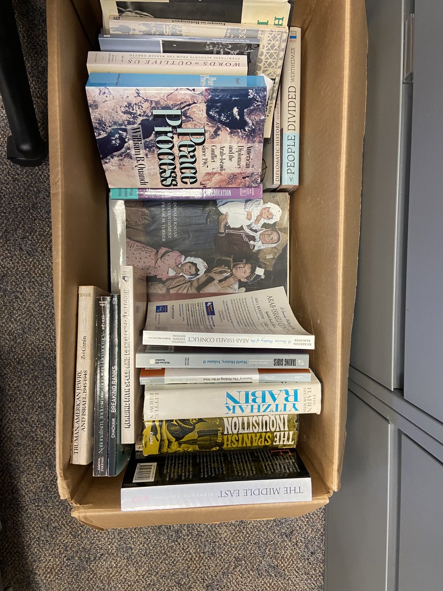 QCHistory's tweet photo. Do stop by the History office (Powdermaker 352) if you'd like to take home FREE books on modern Middle Eastern, European, and US history! https://t.co/dAzDCvAQt7