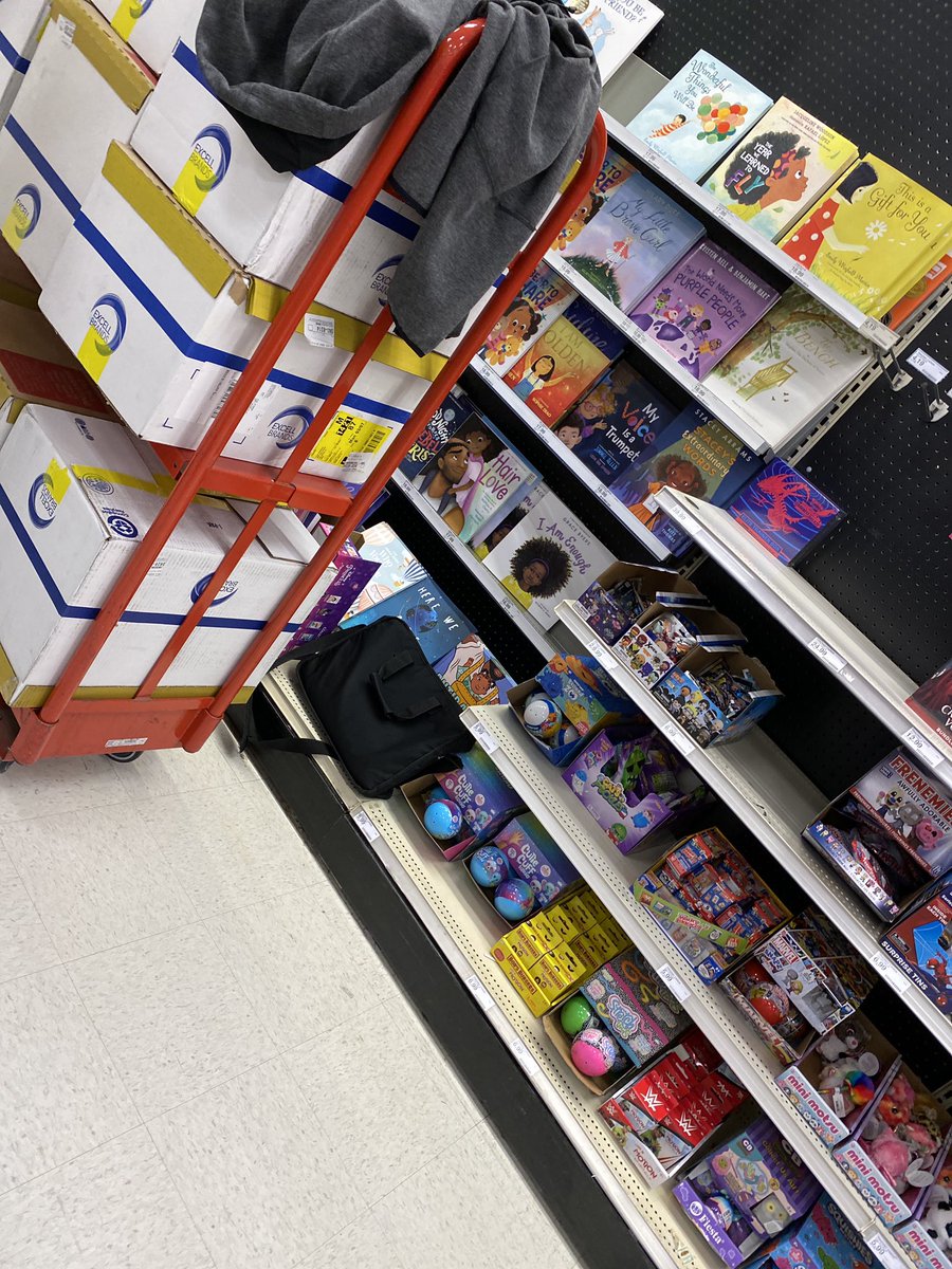 DFWRestock's tweet photo. 🔥RESTOCK ALERT🔥

Target in Grand Prairie, TX off I-20 &amp; Carrier at 12:30pm

Had Darkness Ablaze ETB, Brilliant Stars, Donruss Basketball &amp; Donruss Soccer #DFWRestock #TexasTCGRestock #PokemonTCG https://t.co/J9FZmQwgSy