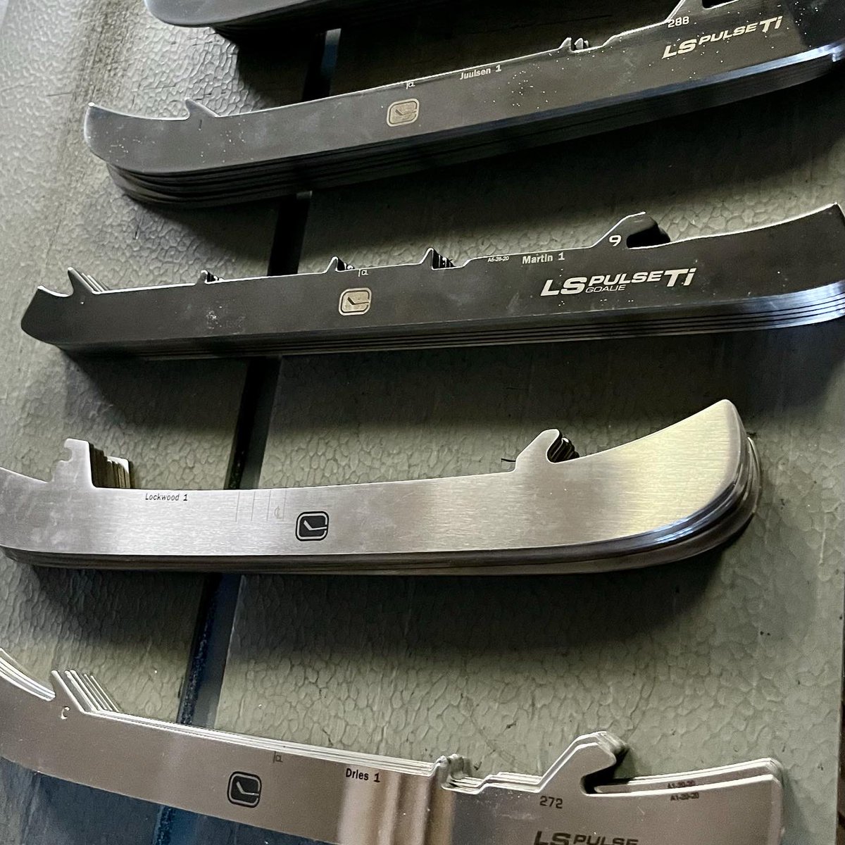 Tydan_Blades's tweet photo. Some stainless & TI sets going out to our friends @canucks 🤩
#havetheEDGE https://t.co/3ygtipoXZA
