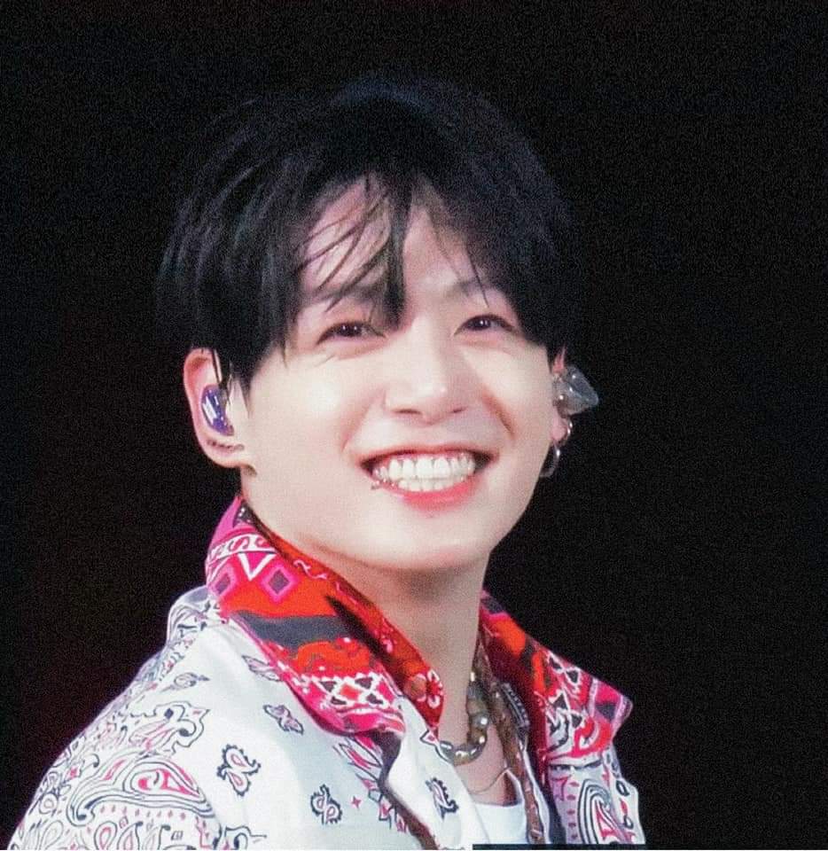 Nụ cười:)
#Butter  #BestMusicVideo #iHeartAwards (<a href="/BTS_twt/">방탄소년단</a>)