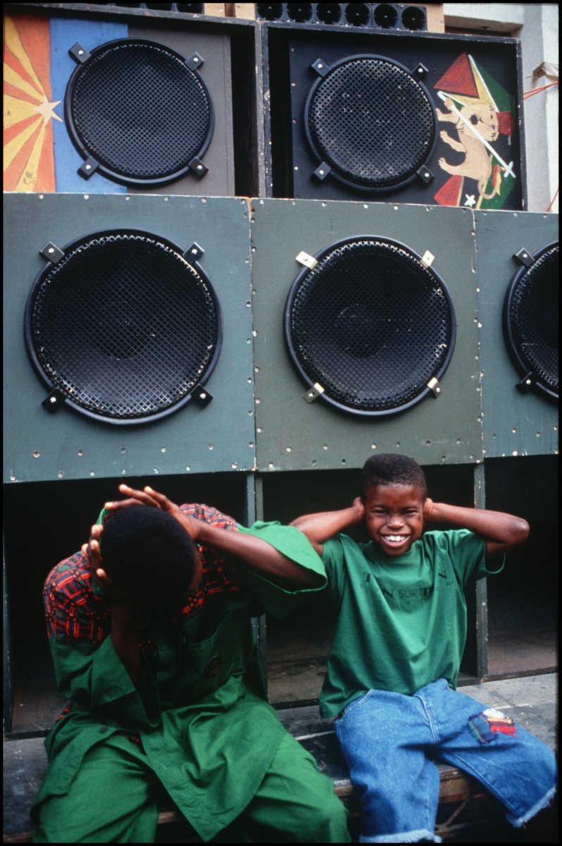 reggaeheaven's tweet photo. Check out this fantastic picture of one of our Manasseh speaker stacks, taken by the very wonderful David Corio at the 1994 Notting Hill Carnival. Those lads are probably in their 40s now...
❤️💛💚
#reggae #roots #rootsandculture #soundsystem #soundsystemculture #dub #manasseh https://t.co/gVP7CxegZb
